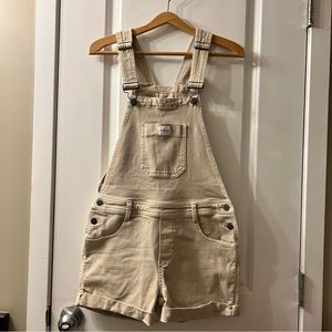SALE 🎉Calvin Klein denim overall shorts